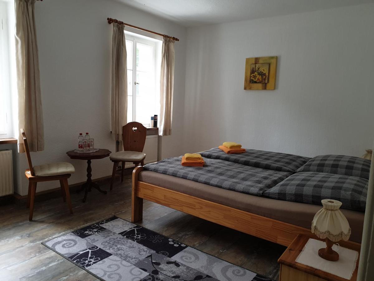 Kottmarschenke - Gaestezimmer Und Ferienwohnung Am Kottmar Ngoại thất bức ảnh