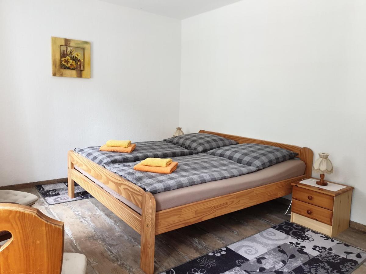 Kottmarschenke - Gaestezimmer Und Ferienwohnung Am Kottmar Ngoại thất bức ảnh